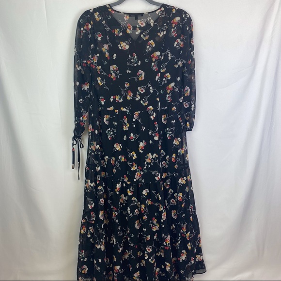 Madewell Sheer Button-Front Tier Midi Dress In Carnation Toss - Picture 11 of 13